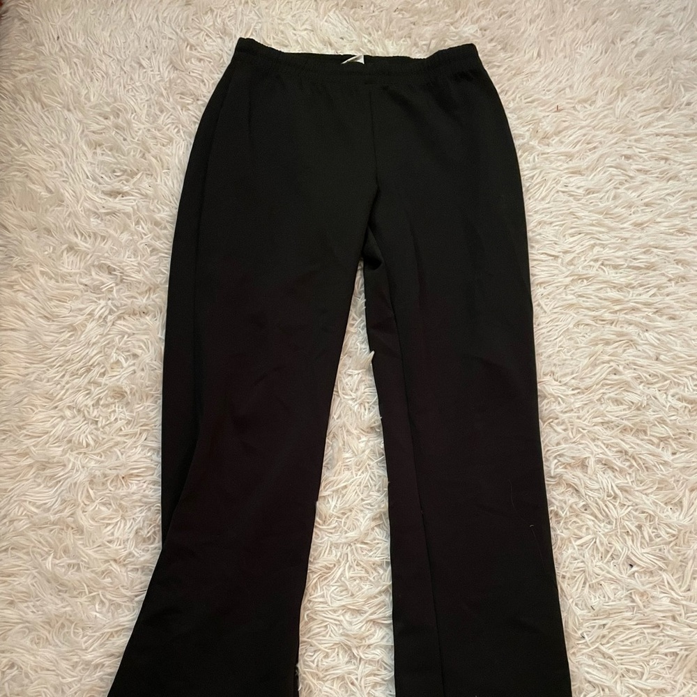 Black sweatpants / cheer warmups